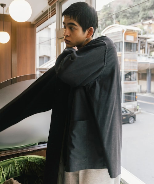 URBAN RESEARCH(アーバンリサーチ)の「THE DAY WOOL SILK CHORE JACKET(カバーオール・メンズ・BLACK/CHARCOAL・1/2)」の7枚目の写真