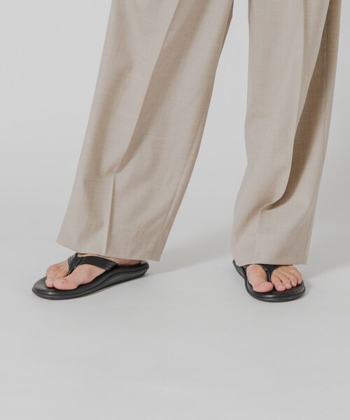 URBAN RESEARCH(アーバンリサーチ)の「『別注』ISLAND SLIPPER×URBAN RESEARCH ナローストラップサンダル(サンダル・メンズ・BLACK/COCOLATE・8/9/10/11/12)」の7枚目の写真