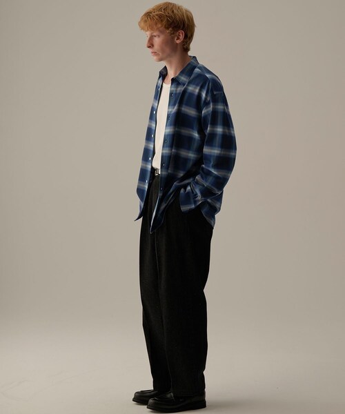 ADAM ET ROPE'（アダムエロペ）の「《別注》【KANEMASA PHIL. / カネマサ フィル】28G Ombre Check Modest Shirt（シャツ/ブラウス・メンズ・ブラック/ブルー系/イエロー・L/M）」の10枚目の写真