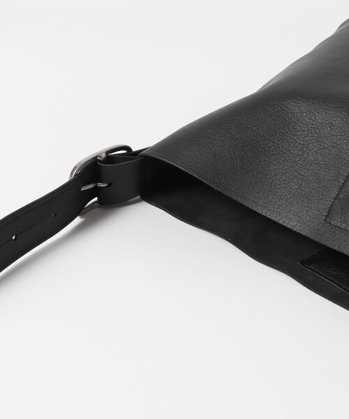 かぐれ(カグレ)の「ATELIER 4.5 SHOULDER BAG(ショルダーバッグ・レディース・white/black/gray・FREE)」の10枚目の写真