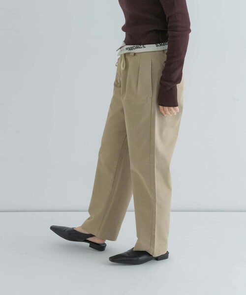 URBAN RESEARCH Sonny Label（アーバンリサーチサニーレーベル）の「3/2WORKS ツータックチノパンツ（チノパンツ・レディース・BEIGE/NAVY・S/M/L）」の21枚目の写真