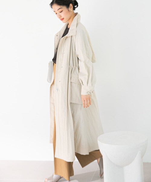 URBAN RESEARCH ROSSO（アーバンリサーチロッソ）の「撥水ボリュームモッズコート（モッズコート・レディース・BEIGE/OFF WHITE・FREE）」の7枚目の写真