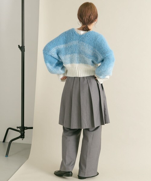 KBF（ケイビーエフ）の「『WEB/一部店舗限定』グラデーションショートカーディガン（カーディガン/ボレロ・レディース・NAVY MIX/OFF MIX/GREEN MIX・one）」の13枚目の写真