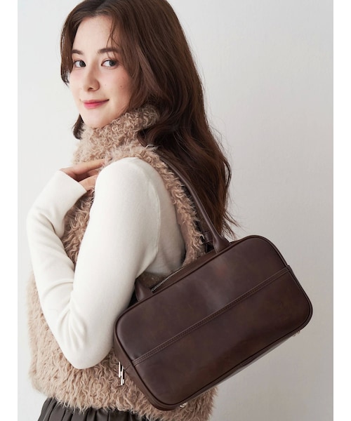 CALNAMUR（カルナムール）の「ヴィンテージフェイクレザーボストンバッグ（ボストンバッグ・レディース・ピンク/ブラウン・F）」の2枚目の写真