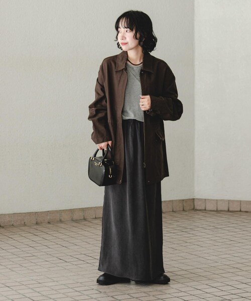 URBAN RESEARCH（アーバンリサーチ）の「キュプラギャザーIラインスカート（スカート・レディース・L.BEIGE/CHARCOAL/BLACK・36/38）」の18枚目の写真