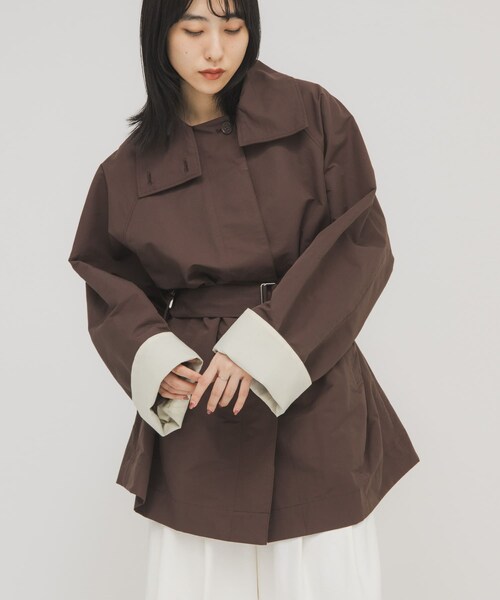 KBF（ケイビーエフ）の「テントラインBIGミドルコート（テーラードジャケット・レディース・BEIGE/BROWN/NAVY・One）」の6枚目の写真