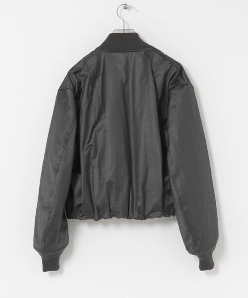 URBAN RESEARCH(アーバンリサーチ)の「ATON COWHIDE NYLON SHORT MA-1(MA-1・レディース・CHA GRAY・2)」の7枚目の写真