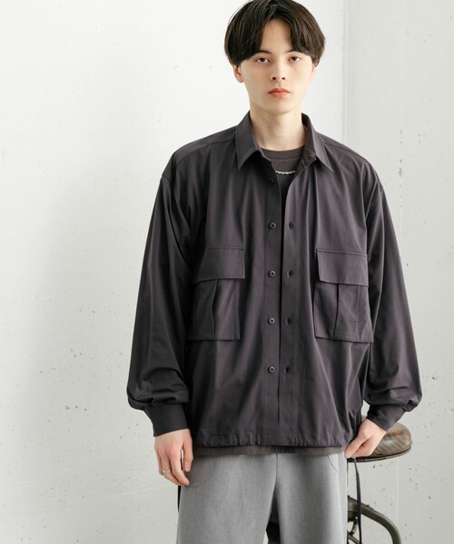 SENSE OF PLACE by URBAN RESEARCH(センスオブプレイスバイアーバンリサーチ)の「ドットメッシュダブルポケットロングスリーブシャツ(シャツ/ブラウス・メンズ・L.PINK/CHARCOAL/GREEN・M/L)」の6枚目の写真