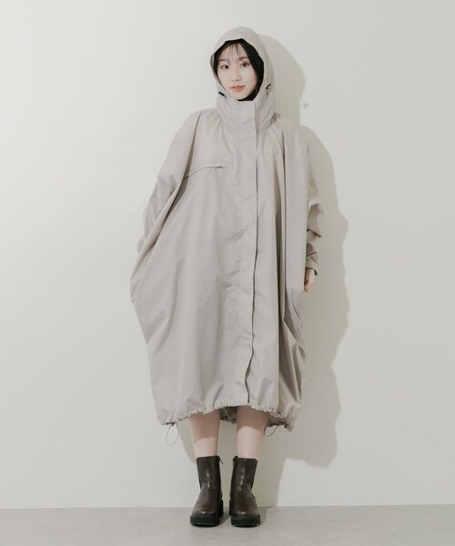 SMELLY（スメリー）の「『WEB限定』because　Mods Poncho（レインコート/ポンチョ・レディース・MNT/GRY・One）」の13枚目の写真