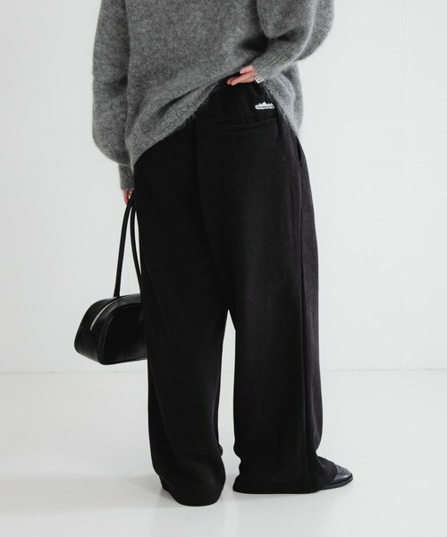 URBAN RESEARCH(アーバンリサーチ)の「『別注』THOUSAND MILE×URBAN RESEARCH KNIT FREECE LONG PANTS(その他パンツ・レディース・OFF WHITE/BORDEAUX/BLACK・M/L)」の22枚目の写真