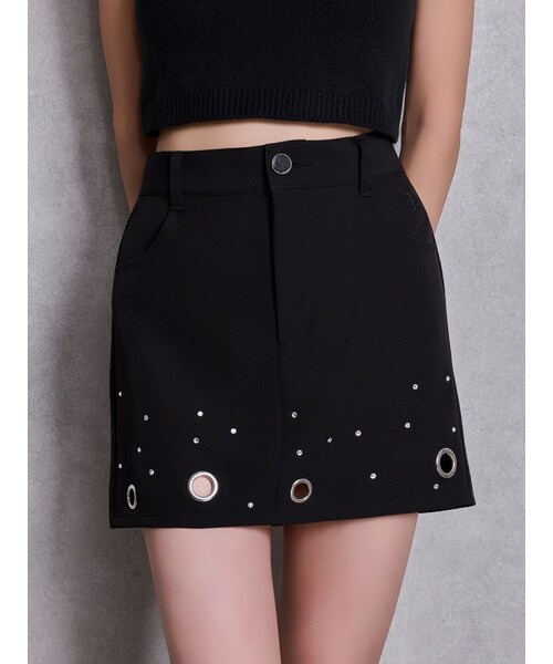 GYDA（ジェイダ）の「bijouハトメスカートライクショートパンツ（スカート・レディース・オフホワイト/ブラック・F）」の2枚目の写真