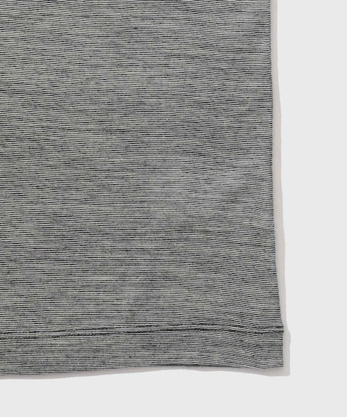 ADAM ET ROPE'（アダムエロペ）の「【BATONER/バトナー】SUMMER WOOL T-SHIRT（Tシャツ/カットソー・メンズ・ブラック/チャコール・2/3）」の9枚目の写真