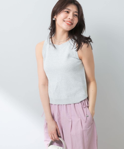 URBAN RESEARCH ROSSO（アーバンリサーチロッソ）の「F by ROSSO　ウォッシャブルミラノリブアメスリニット（ニット/セーター・レディース・BLACK/L/GRAY/BROWN/NAVY×OW・FREE）」の17枚目の写真