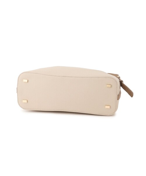 ROPE' PICNIC（ロペピクニック）の「me fit BAG ミドルプラス・ワンショルダーフィットバッグ（ショルダーバッグ・レディース・ブラック/キナリ/ブラウン系/カーキ系・F）」の16枚目の写真