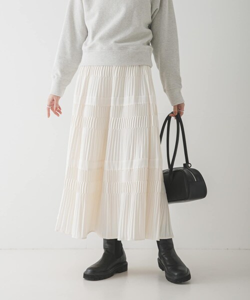 URBAN RESEARCH（アーバンリサーチ）の「プリーツティアードスカート（スカート・レディース・IVORY/CHARCOAL/BLACK・Free）」の19枚目の写真
