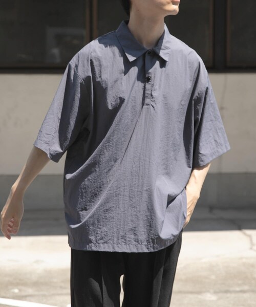 ITEMS URBANRESEARCH(アイテムズ アーバンリサーチ)の「『撥水/イージーケア/接触冷感/UVカット』タスランナイロンスナップボタンポロシャツ(ポロシャツ・メンズ・NVY/CHA/BLK・M/L)」の16枚目の写真