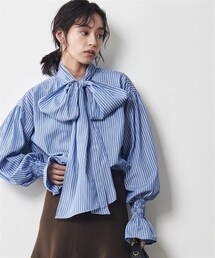 CHIC STYLE | 大きいサイズビッグリボン付き袖フリルストライプブラウスシックスタイル(シャツ/ブラウス)