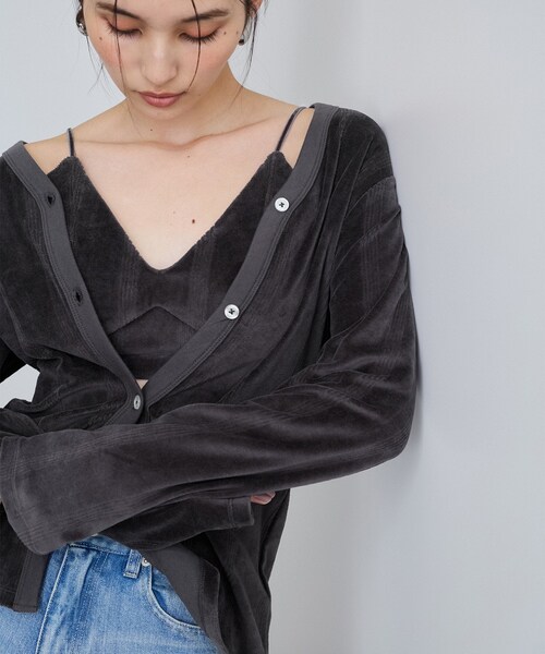 VIS（ビス）の「【Miller】VIS別注モデルベロアルームブラ【洗える】（キャミソール・レディース・ライトグレー/オフホワイト/レッド系・F）」の12枚目の写真