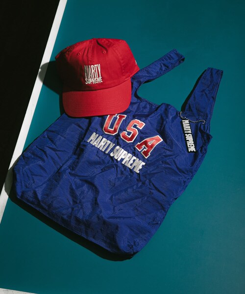 URBAN RESEARCH(アーバンリサーチ)の「URBAN RESEARCH×MARTY SUPREME×A24 US LOGO NYLON BAG(トートバッグ・メンズ・WHITE/BLUE・Free)」の6枚目の写真
