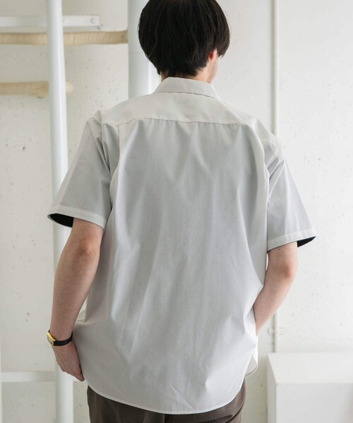 URBAN RESEARCH ROSSO（アーバンリサーチロッソ）の「『防シワ/防臭』『XLサイズあり』ハイパフォーマンスブロード半袖シャツ（シャツ/ブラウス・メンズ・SAX/WHITE/NAVY/KHAKI/BLK CHECK/BLK STRIPE・S/M/L/XL）」の22枚目の写真