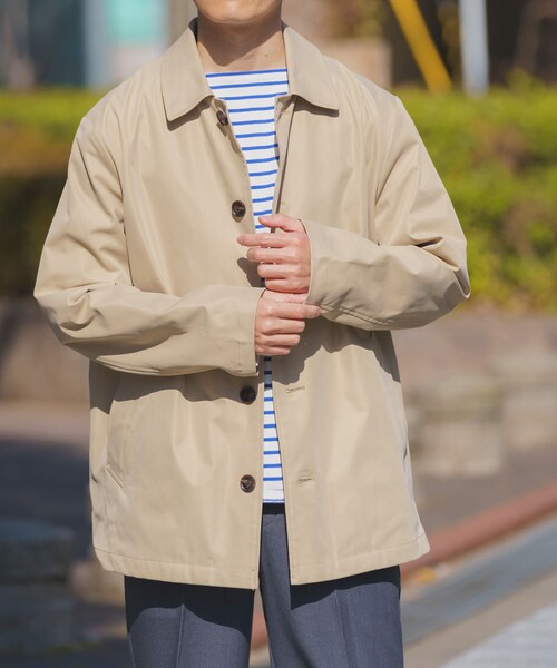 ITEMS URBANRESEARCH(アイテムズ アーバンリサーチ)の「防花粉×UVカット ステンカラーコート(楽着シリーズ)(テーラードジャケット・メンズ・BLK/BEG/KHK・M/L)」の2枚目の写真