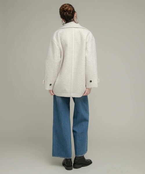 URBAN RESEARCH Sonny Label（アーバンリサーチサニーレーベル）の「ウールライクカーリーシャギーコクーンコート（テーラードジャケット・レディース・エクリュ/グレー/チャコール・FREE）」の11枚目の写真