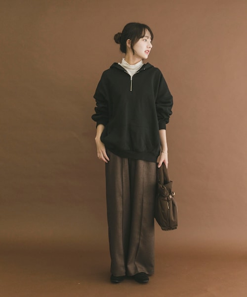 ITEMS URBANRESEARCH(アイテムズ アーバンリサーチ)の「ハイヒートコットンハーフジップスウェット(パーカー・レディース・BEG/GRY/BLK・Free)」の7枚目の写真