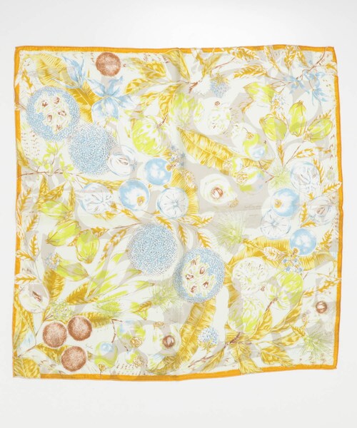 URBAN RESEARCH ROSSO（アーバンリサーチロッソ）の「manipuri　65ジャングルフルーツ（バンダナ/スカーフ・レディース・05grey・-）」の3枚目の写真