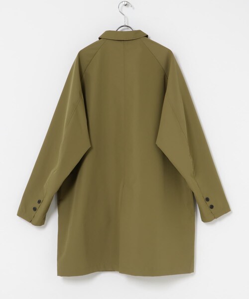 ITEMS URBANRESEARCH(アイテムズ アーバンリサーチ)の「撥水×防風 3Layerバルカラーコート(ステンカラーコート・メンズ・BLACK/DARK BEIGE・M/L)」の10枚目の写真