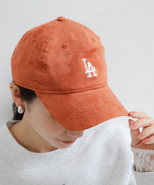 URBAN RESEARCH（アーバンリサーチ）の「New Era　MLB Synthetic Suede（キャップ・レディース・82 BEIGE/85 NAVY/84 ORANGE・-）」の3枚目の写真