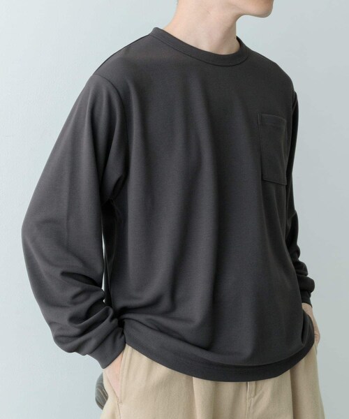 ITEMS URBANRESEARCH（アイテムズ アーバンリサーチ）の「『速乾/イージーケア/UVカット』高機能ポンチロングスリーブカットソー（Tシャツ/カットソー・メンズ・WHT/BEG/BLK・M/L）」の15枚目の写真