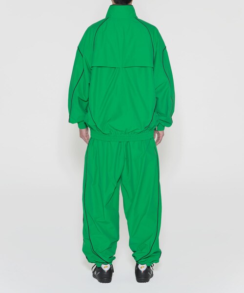 URBAN RESEARCH（アーバンリサーチ）の「LOTTO　LINE NYLON BLOUSON（ブルゾン・メンズ・BLACK/GREEN/GRAY・M/L/XL/XXL）」の16枚目の写真