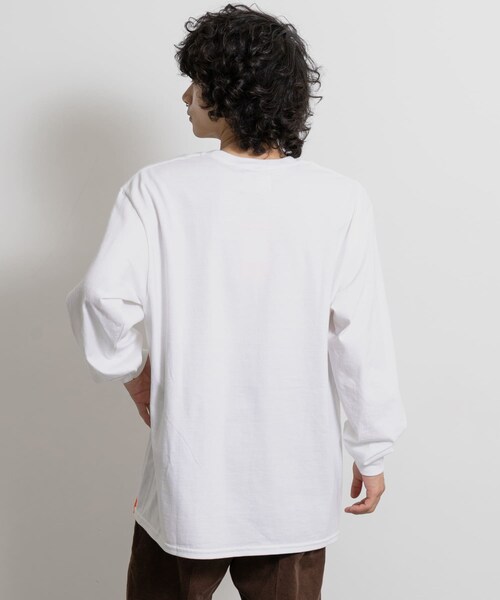 THE GOODLAND MARKET（ザグッドランドマーケット）の「TONY　Bigger Love LS Pocket Tee（Tシャツ/カットソー・メンズ・WHT/BURGUNDY・L）」の8枚目の写真
