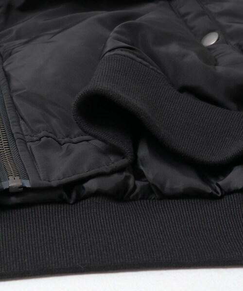URBAN RESEARCH Sonny Label（アーバンリサーチサニーレーベル）の「FELLEX中綿MA-1ブルゾン（MA-1・メンズ・ブラック/カーキ・M/L/XL）」の17枚目の写真