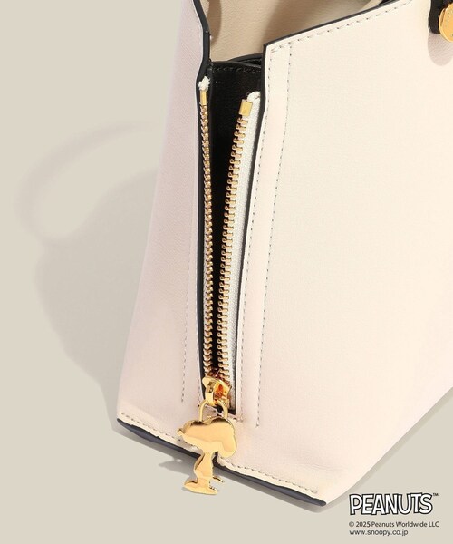 ROPE'（ロペ）の「【WEB限定/一部店舗限定】【E'POR×PEANUTS】別注 Y BAG Mini（ハンドバッグ・レディース・ブラック/オフホワイト/レッド・F）」の15枚目の写真