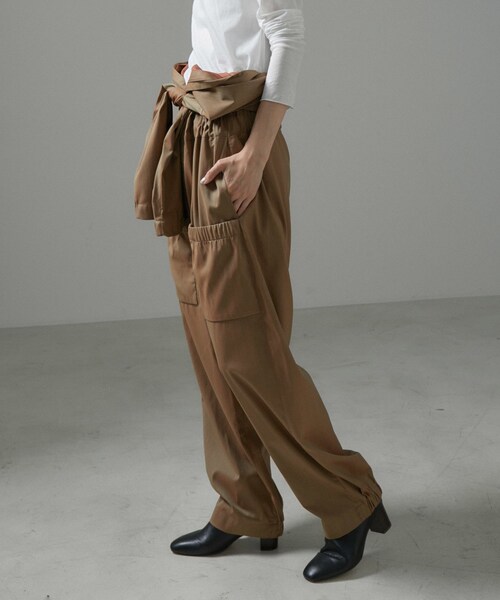 ADAM ET ROPE'(アダムエロペ)の「【J'aDoRe・店舗限定】【Gabriela Coll Garments】LORO PIANA OVERALL(つなぎ/オールインワン・レディース・キャメル・1)」の7枚目の写真