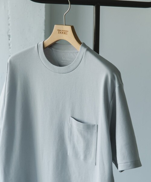 URBAN RESEARCH DOORS（アーバンリサーチドアーズ）の「『Sサイズ/WEB限定』ポンチポケットショートスリーブTシャツ（Tシャツ/カットソー・メンズ・NAVY/WHITE/L.GRAY/L.PINK/INK BLACK・S/M/L/XL）」の6枚目の写真