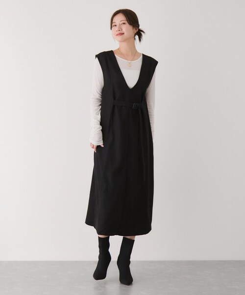 Jayro(ジャイロ)の「フロントベルトVネックワンピース(ワンピース・レディース・ブラック/オフホワイト/ダークブラウン/ピンク・M)」の6枚目の写真