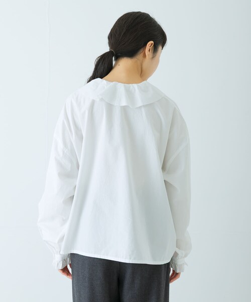 かぐれ（カグレ）の「コットンフリルカラーシャツ（シャツ/ブラウス・レディース・OFF/CHARCOAL・Free）」の12枚目の写真
