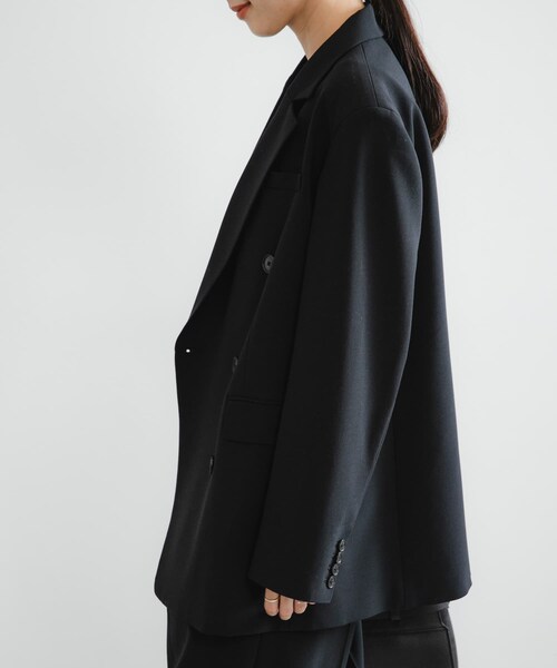 URBAN RESEARCH（アーバンリサーチ）の「ウールブレンドテーラードジャケット（テーラードジャケット・レディース・GRY STRIPE/BLACK・36/38）」の17枚目の写真