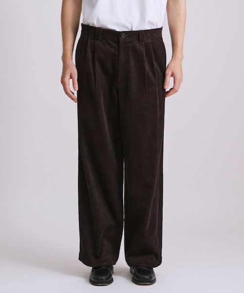Saturdays NYC（サタデーズ ニューヨークシティ ）の「George Corduroy Wide Two Tuck Pants（その他パンツ・レディース・ダークブラウン・L/M/S/XL/XS）」の12枚目の写真