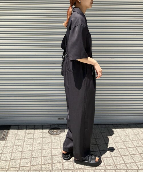 KBF(ケイビーエフ)の「コクーンWIDEジャンプスーツ(サロペット/オーバーオール・レディース・IVORY/L.KHAKI/CHARCOAL・one)」の21枚目の写真