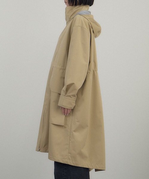 ADAM ET ROPE'（アダムエロペ）の「3レイヤーミリタリーコート / KAJIF（ミリタリージャケット・レディース・ブラック/ベージュ・F）」の16枚目の写真