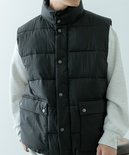 ITEMS URBANRESEARCH(アイテムズ アーバンリサーチ)の「発熱機能 パデッドベスト(その他アウター・メンズ・BLK/BRN/BLU/B.GRN・M/L)」の6枚目の写真