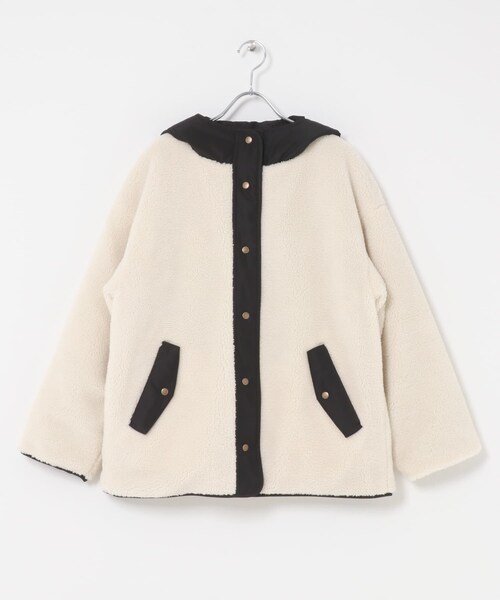 URBAN RESEARCH Sonny Label（アーバンリサーチサニーレーベル）の「リバーシブルボア撥水ショートコート（その他アウター・レディース・アイボリー/ブラック/チャコール・Free）」の12枚目の写真