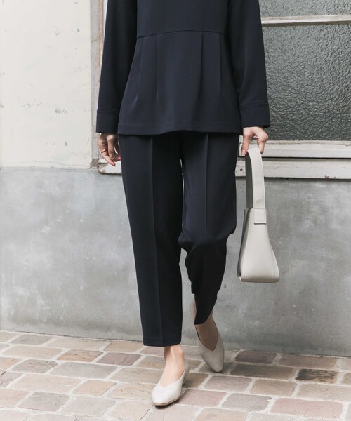 URBAN RESEARCH DOORS(アーバンリサーチドアーズ)の「ペプラムトップスセットアップ(セットアップ・レディース・NAVY/BLACK・S/M)」の18枚目の写真
