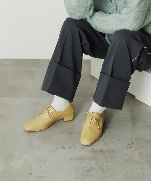 SENSE OF PLACE by URBAN RESEARCH（センスオブプレイスバイアーバンリサーチ）の「タックリボンステップオンシューズ（その他シューズ・レディース・BLACK/BROWN/BEIGE・S/M/L）」の3枚目の写真