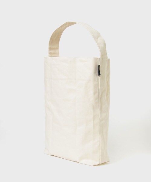 URBAN RESEARCH(アーバンリサーチ)の「Kaan MEGA BUCKET TOTE(トートバッグ・メンズ・BLACK/NATURAL・FREE)」の7枚目の写真