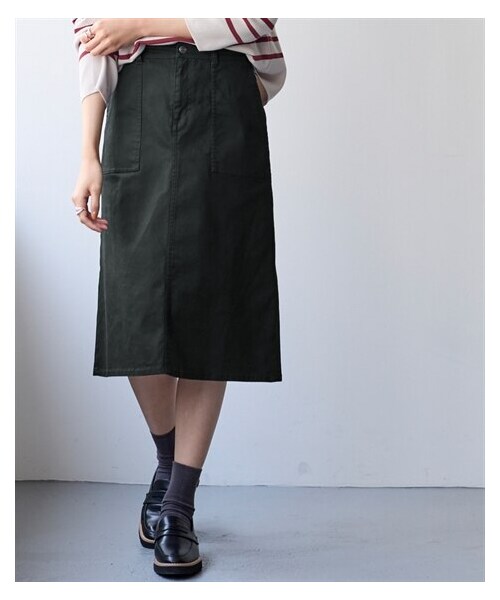 nissen（ニッセン）の「すごのびストレッチツイルベイカーデザインミディー丈スカート（ゆったりヒップ）＜大きいサイズ有＞（スカート・レディース・黒/カーキ/ライトベージュ/モカチャコール・S/M/L/LL/3L/4L/5L/6L/8L/10L）」の9枚目の写真