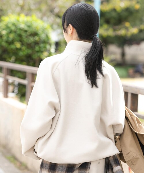 EKAL（エカル）の「ウォームドジャージスタンドプルオーバー（その他トップス・レディース・アイボリー/ブラック/ブラウン・one）」の9枚目の写真